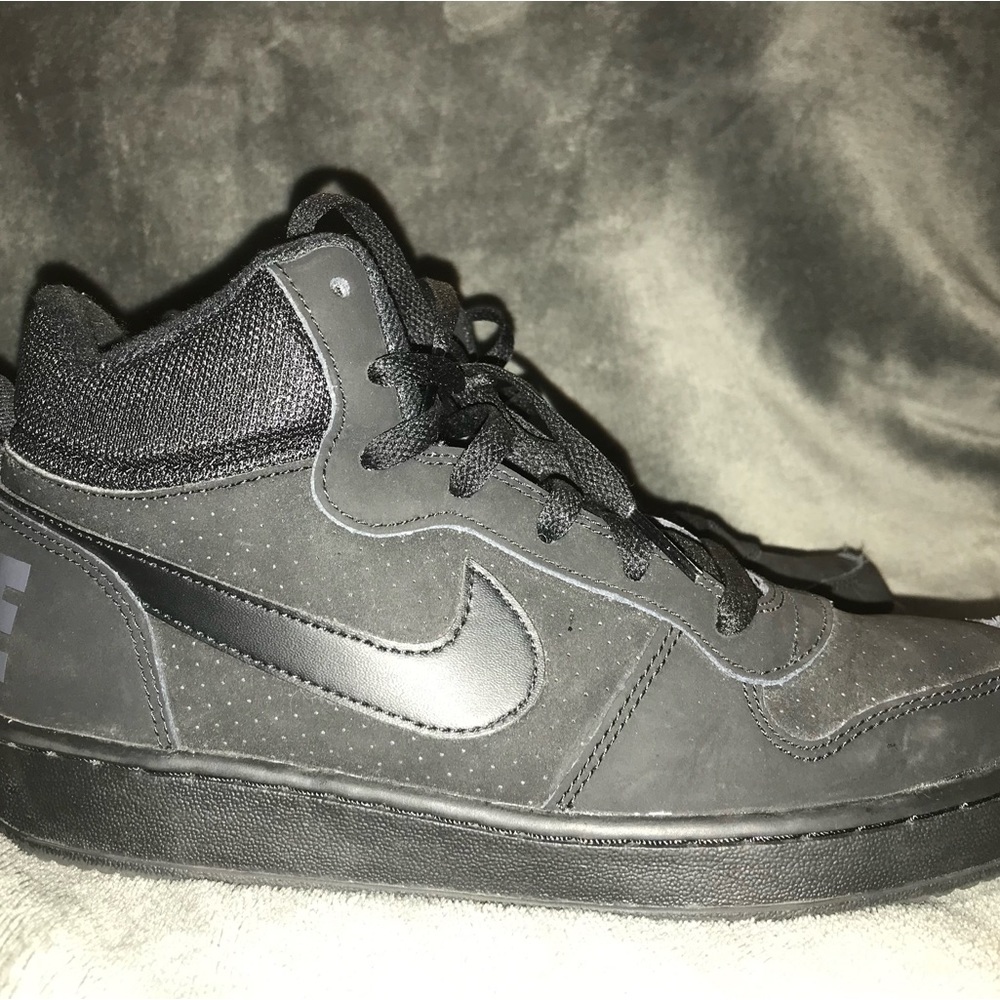 Nike court burough